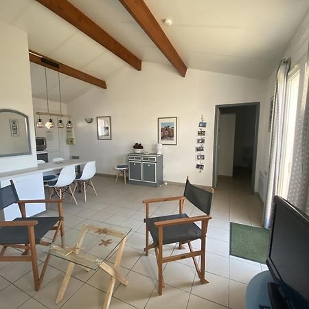Maison Cosy Avec Piscine Partagee Le Château-dʼOléron エクステリア 写真